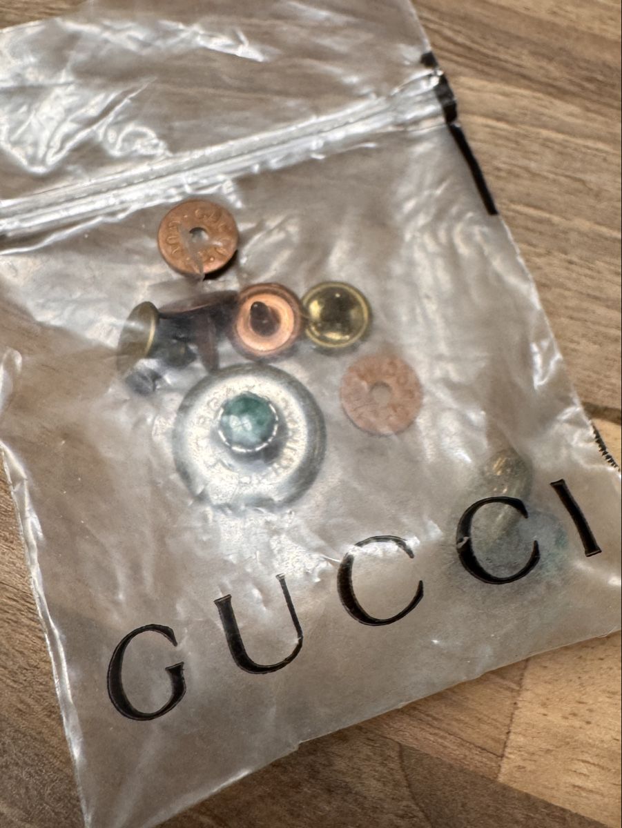 Gucci Jeans: Ösen Jeans GUCCI – Neu (gemäss Beschreibung) aus Bern von Arecibo07 2