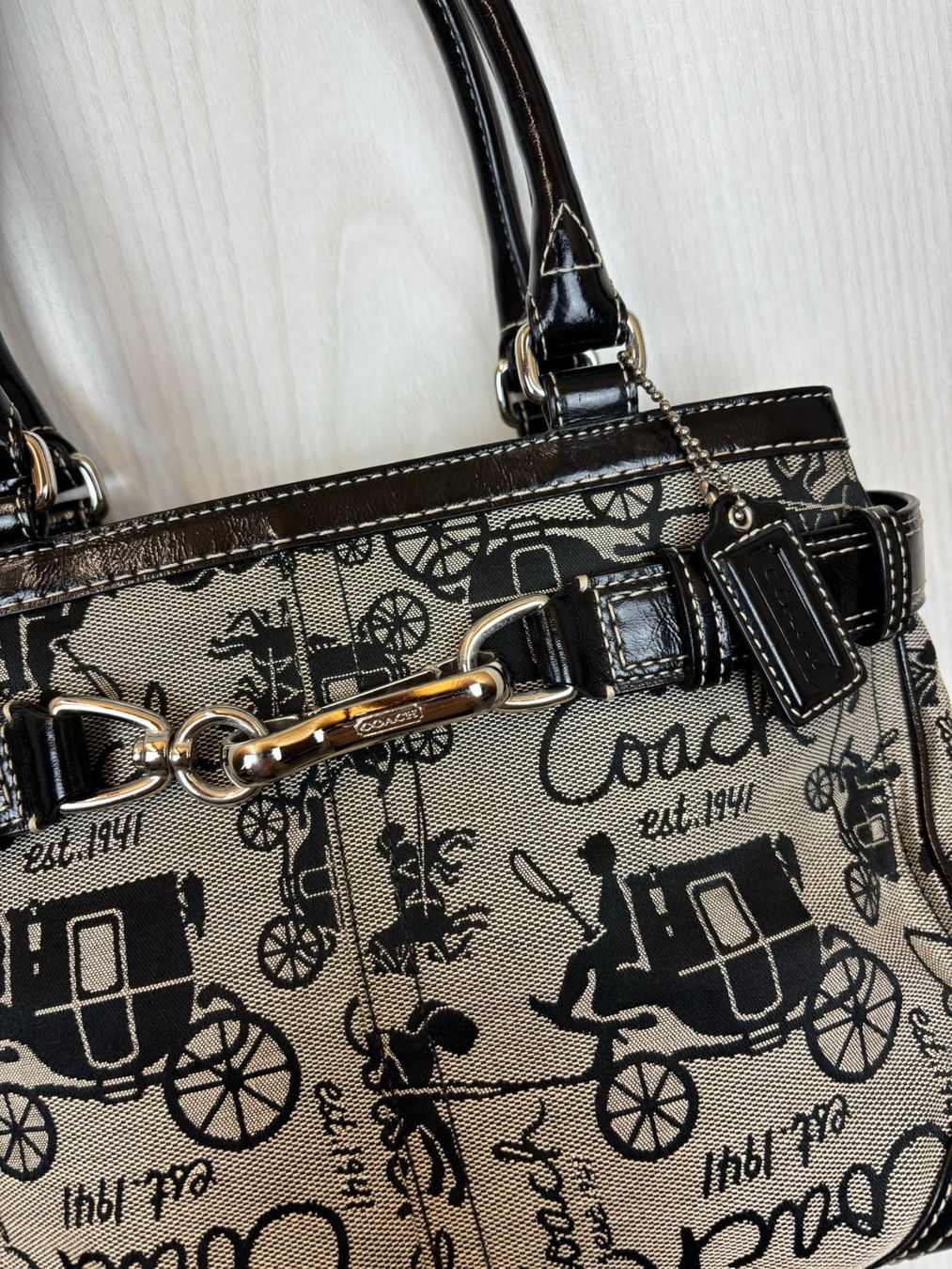 Coach Borse da donna: Coach Hamptons Carriage Print Bag – Usato da Tägerwilen venduto da Akh.Boutique 1