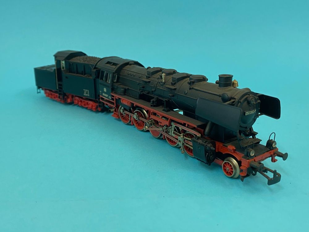 Märklin H0 3084 steam locomotive BR 050 082-7 DB AC