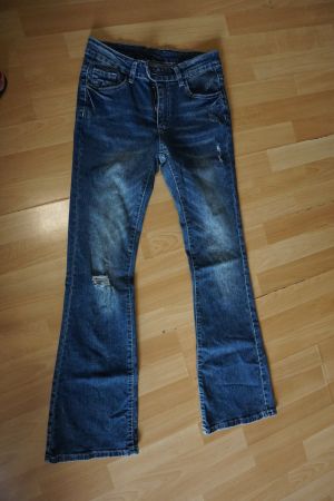 Coole Damen Jeans Schlaghose GR.W28/L32 von Shein