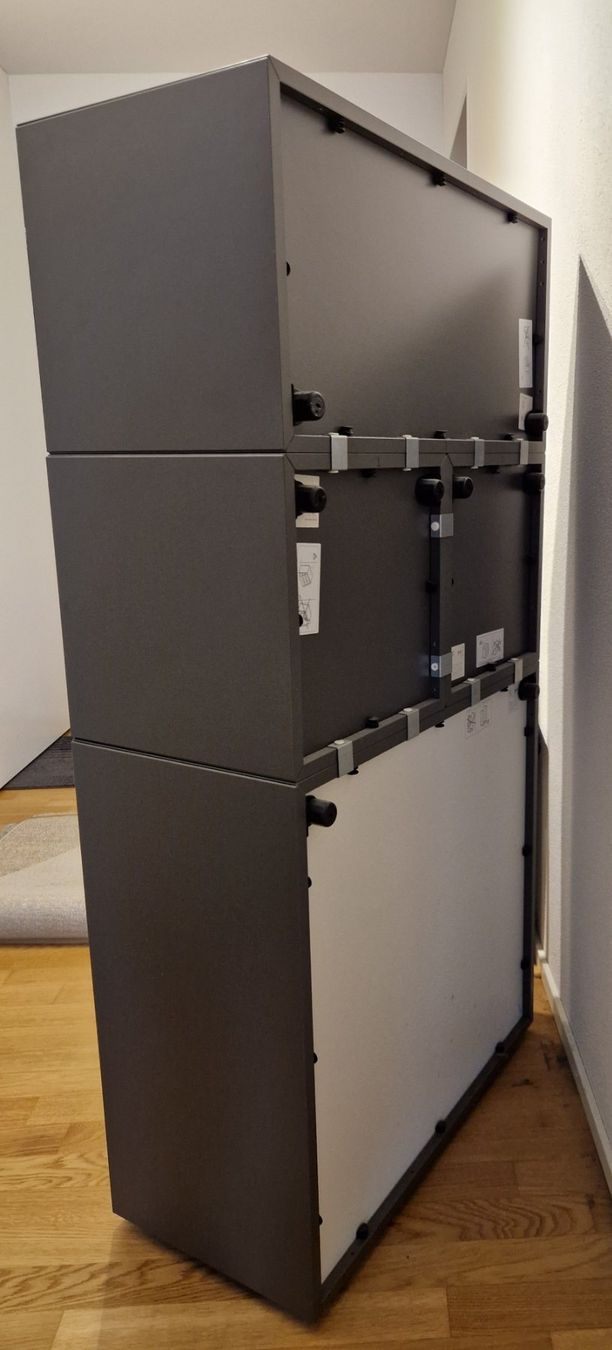 Ikea Armadi: Schrankkombination dunkelgrau – Usato da Kriens venduto da jas_v9fg 3