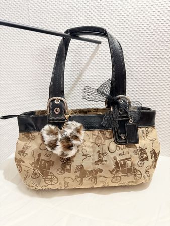 Y2K ✨Coach Logo Signature Handbag with Charm