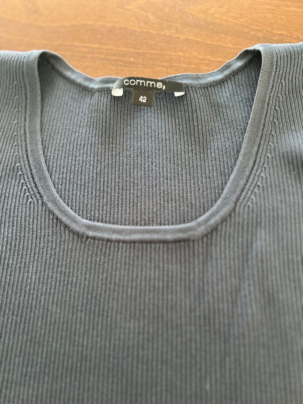 Comma Top: Sommer Top von Comma, Gr. 42, Blau, – Usato da Ebmatingen venduto da Mistelu 1