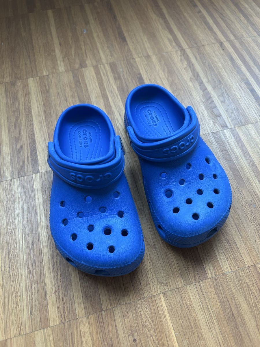 Crocs Chaussures garçon: Crocs Schuhe C11 – D'occasion à Wettswil par Jules87