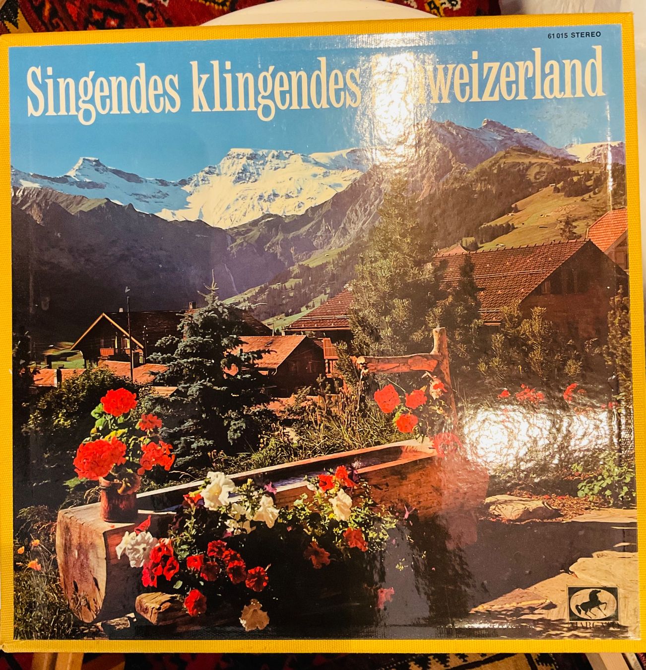 Dischi in vinile: Schweizer Volksmusik 4 Schallplatten – Nuovo (secondo la descrizione) da Herisau venduto da eri_2tb5