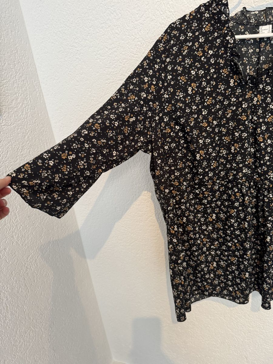 Blusen: leichte Bluse Blumen Gr. XXL – Gebraucht aus Fislisbach von KolibriSecondhand 5