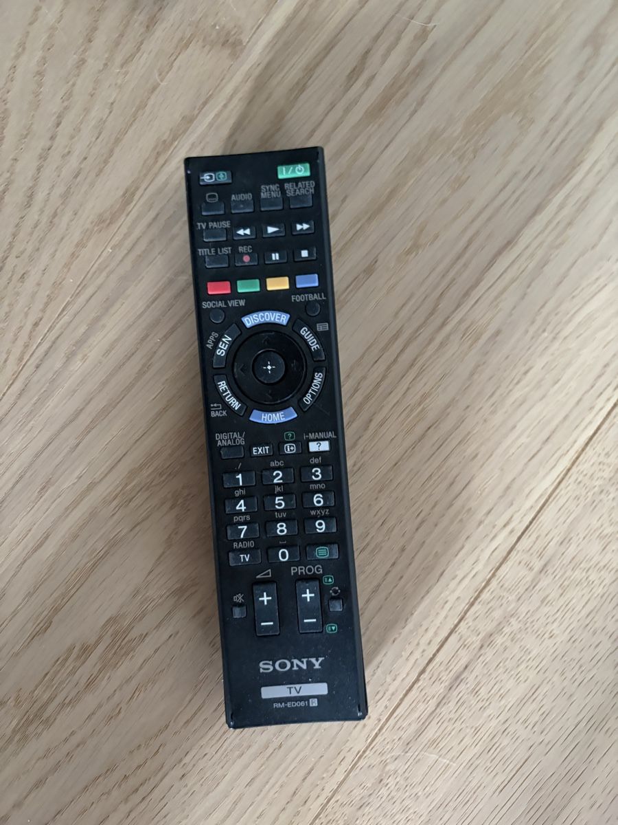 Sony Televisori: Sony Full HD TV KDL-60LX900 – Usato da Zumikon venduto da Simoes93 2