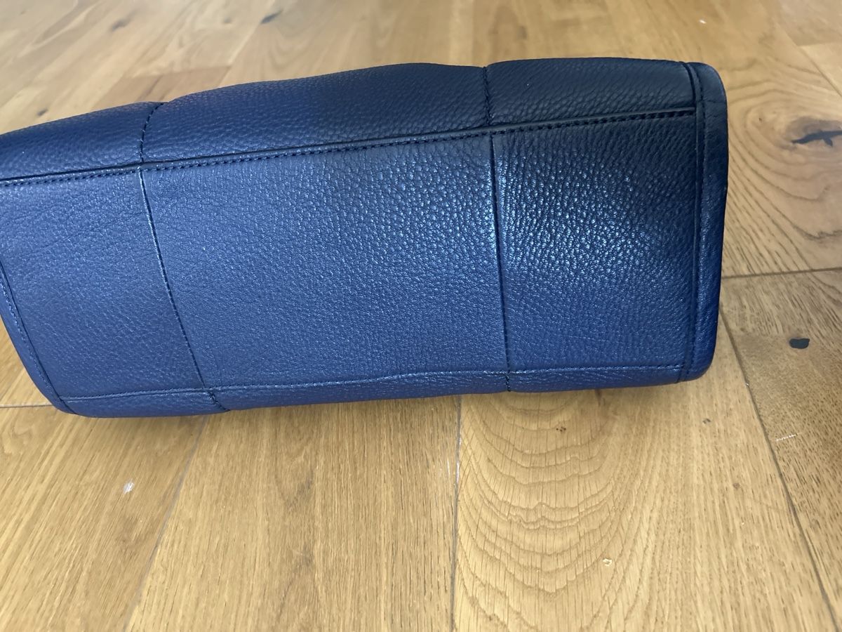 Tory Burch Borse da donna: Tory Burch sac en cuir  – Nuovo (secondo la descrizione) da Veytaux venduto da ccristina 1