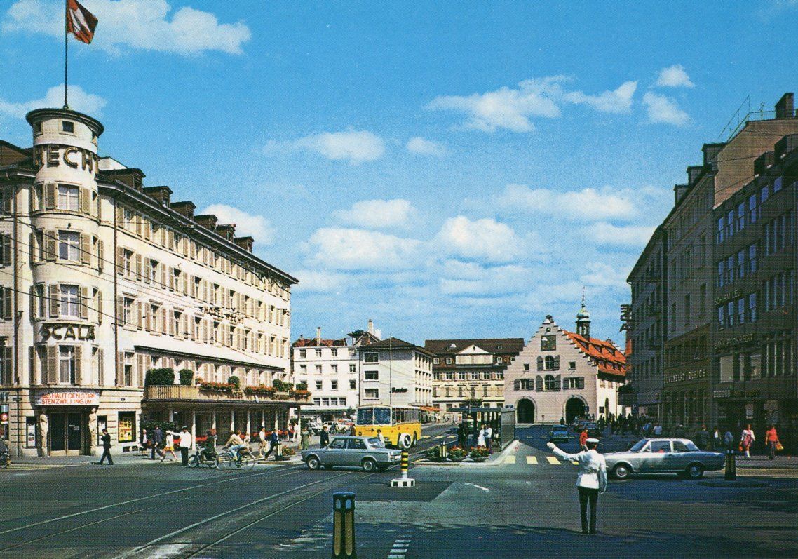 Cartoline postali: St. Gallen Marktplatz. – Usato da St. Gallen venduto da Epu