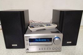 Onkyo Hi-Fi Anlage (CR-325 Receiver+D-035 Boxen) - Top Klang