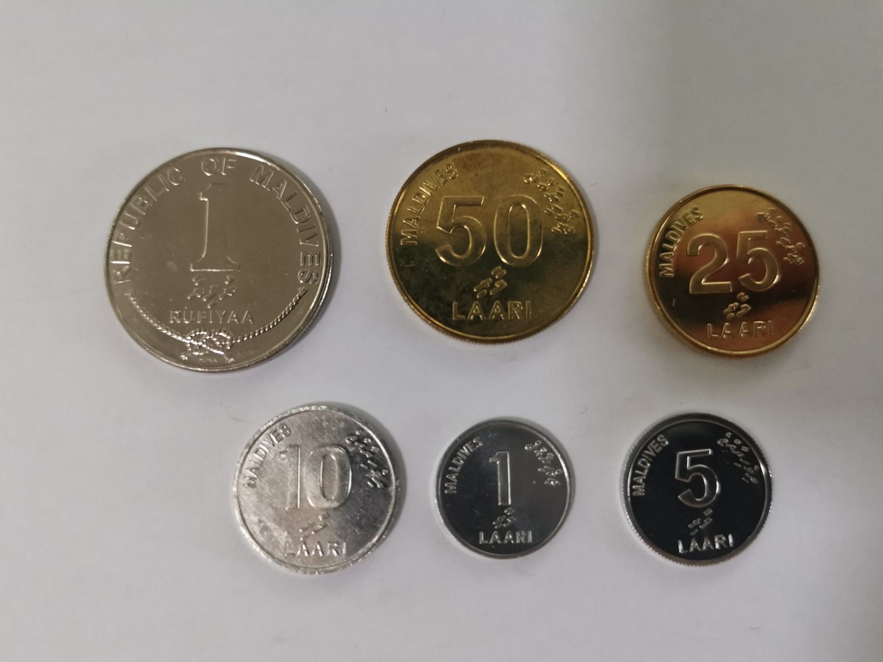 Alle Münzen: Maldives 6 Pieces 2008/12 Occasion _2 – Gebraucht aus Cousset von Patricio77 1