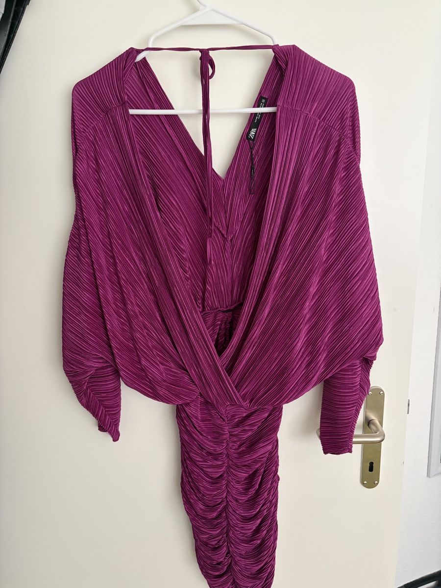 Zara Vestiti: Zara Kleid XS – Nuovo (secondo la descrizione) da Weiach venduto da Esta19