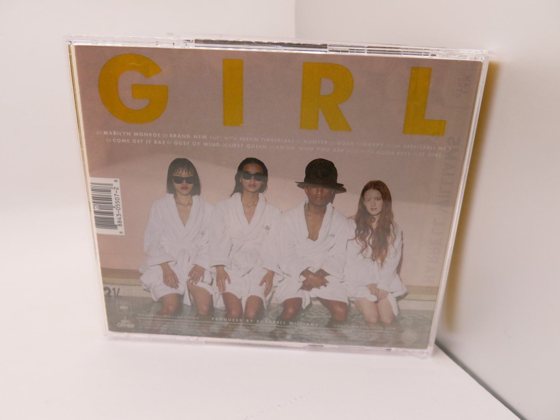 CDs: CD Pharrell Williams – G I R L – Gebraucht aus Ernetschwil von luisvonerni 2