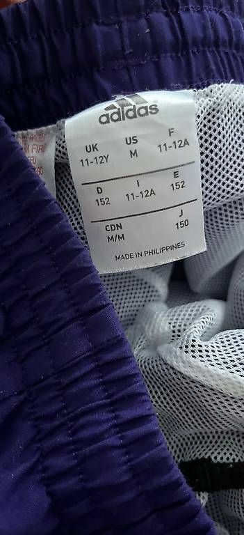 Pantaloni: Adidas Jogginghose Kinder – Usato da Niederwangen BE venduto da mcp_l62p 1