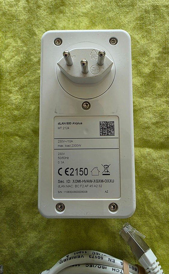 Devolo Unità & Adattatore: Adaptateur CPL Devolo 500 Mbps Avplus avec câbles Ethernet – Usato da Avry-sur-Matran venduto da Tchicco3 2