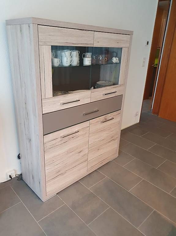 Armadi: Highboard – Usato da Oberlunkhofen venduto da Aluzia 1