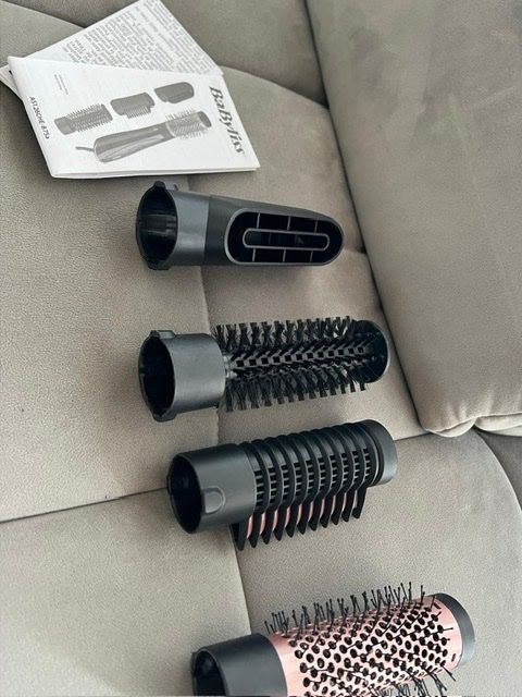 BaByliss Asciugacapelli: Babyliss Haarstyling Set all in one – Usato da Hedingen venduto da Juniswiss 2
