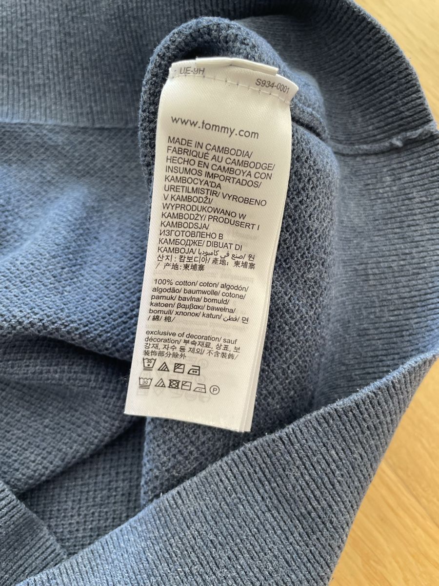 Tommy Hilfiger Pullover & Sweatshirts: Pullover Tommy Hilfiger (100% Coton) – Gebraucht aus Fribourg von _rachel_01 2