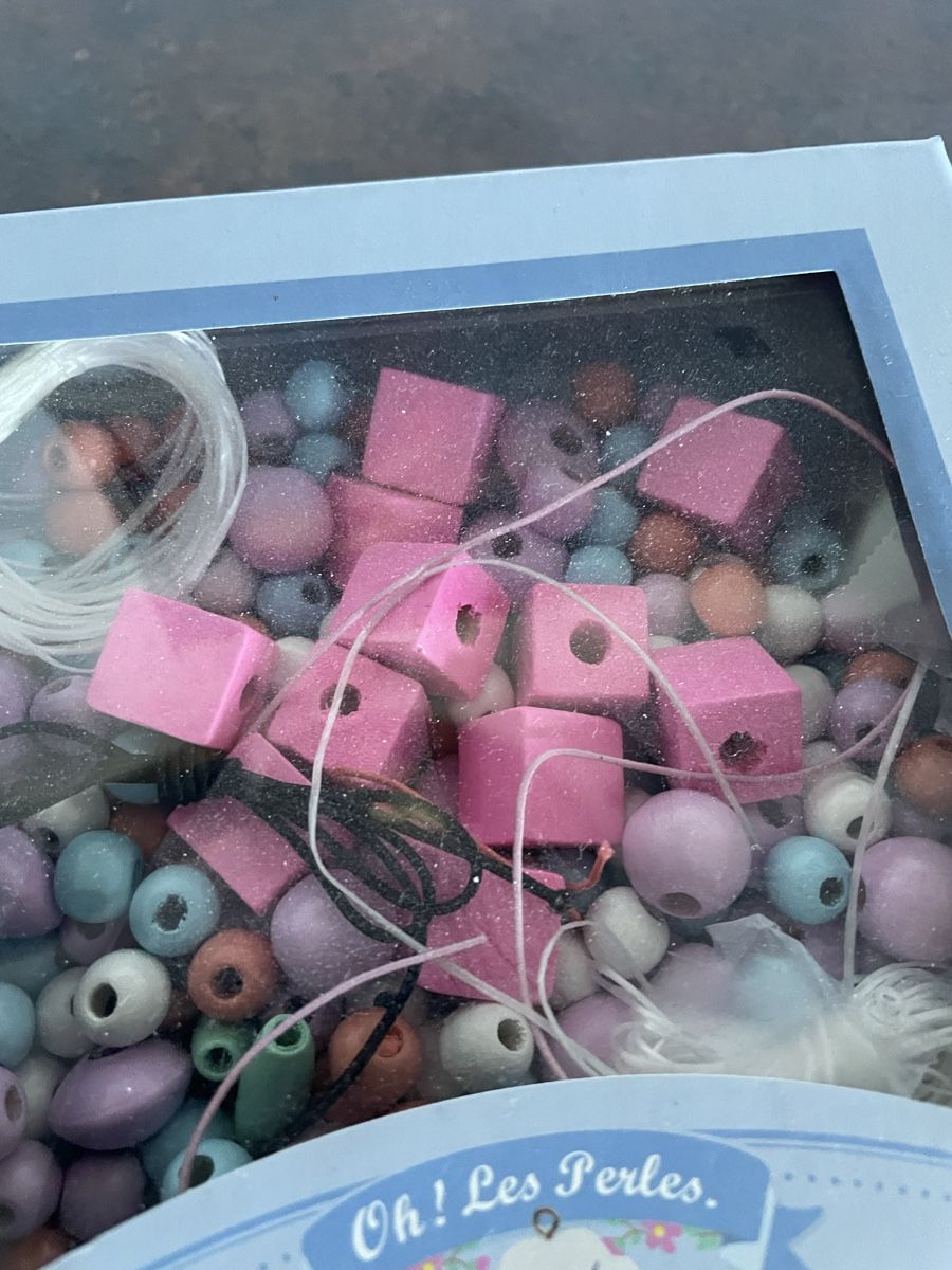 Kit bricolage: Holzperlen zum Schmuck basteln – Usato da Fehraltorf venduto da Nadja0205 1