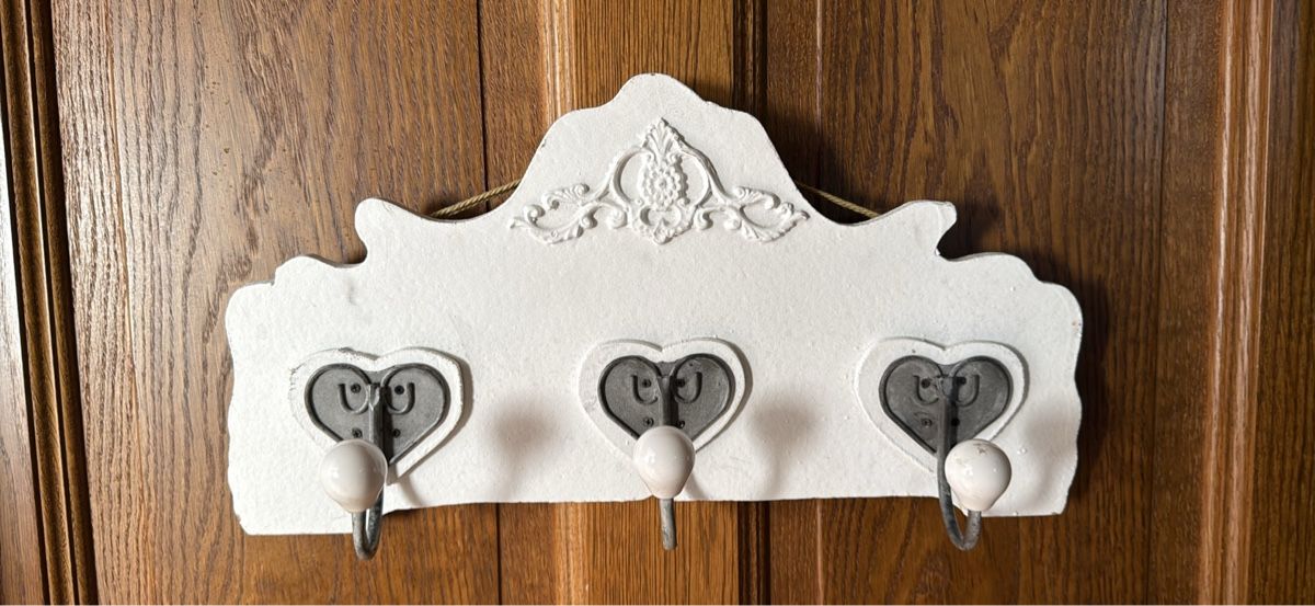 Guardaroba: Shabby Chic Hakenleiste  – Usato da Schaffhausen venduto da Ibag 2