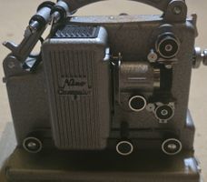 Vintage Nizo Super 8 Filmprojektor