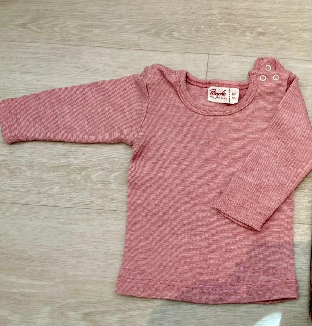Pullover & Sweatshirts: Wolle Seide Shirt / Pullover Grösse 50/56 – Gebraucht aus Ganterschwil von crt_8h66