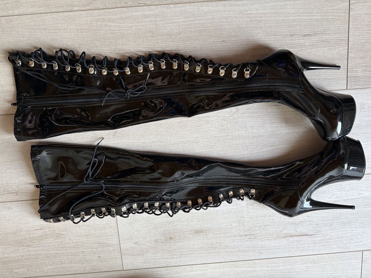 Scarpe da donna: Bottes cuissardes Pleaser plateforme noir  – Usato da La Chaux-de-Fonds venduto da Menc23 1