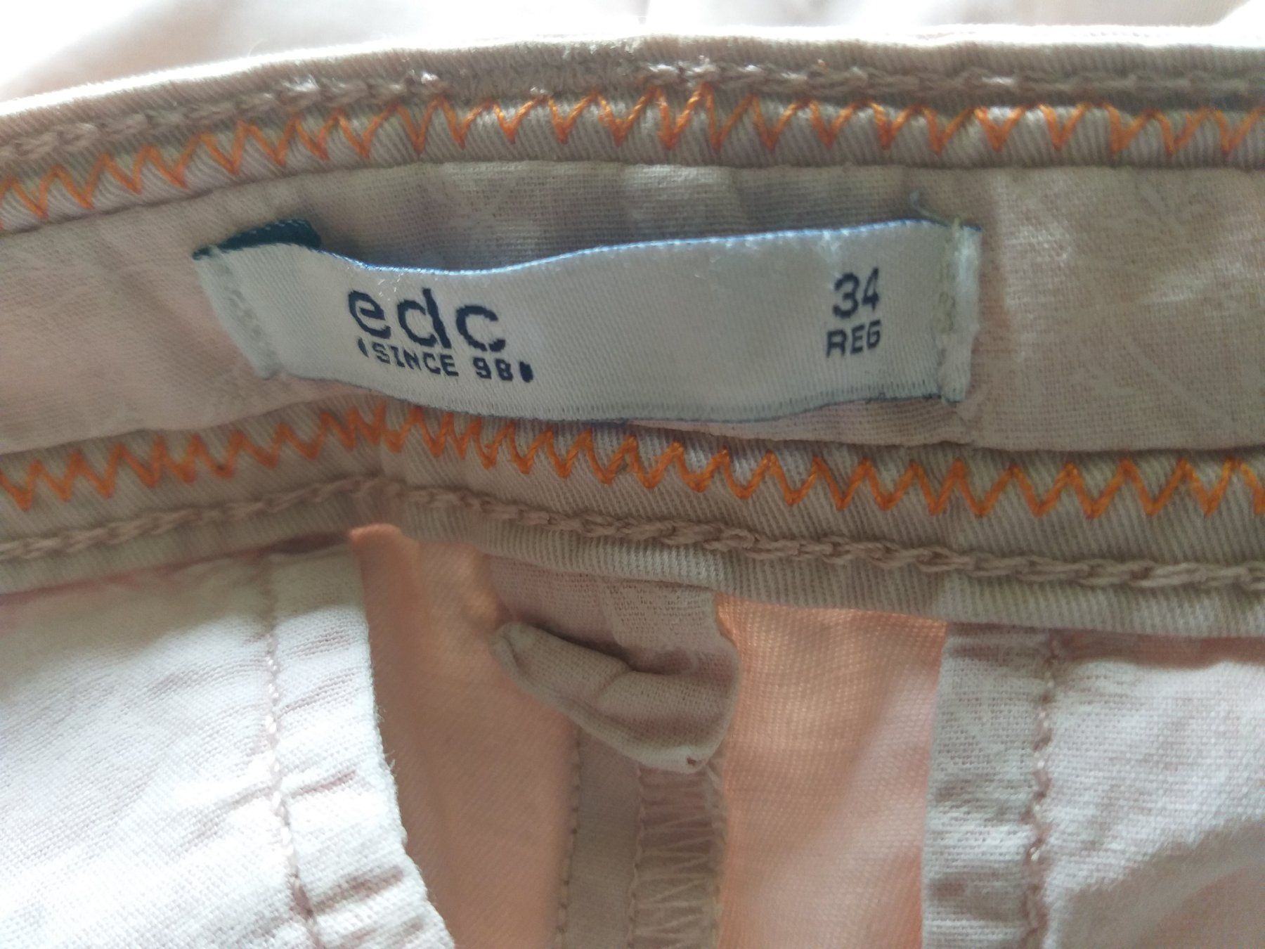 Esprit Pantaloni: EDC ESPRIT Pantalon/Hose    Taille/Grosse 34 CH – Usato da Cossonay-ville venduto da Super-Price-Quality 9