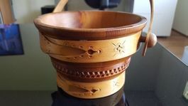 Holz Kübel handgeschnitzt