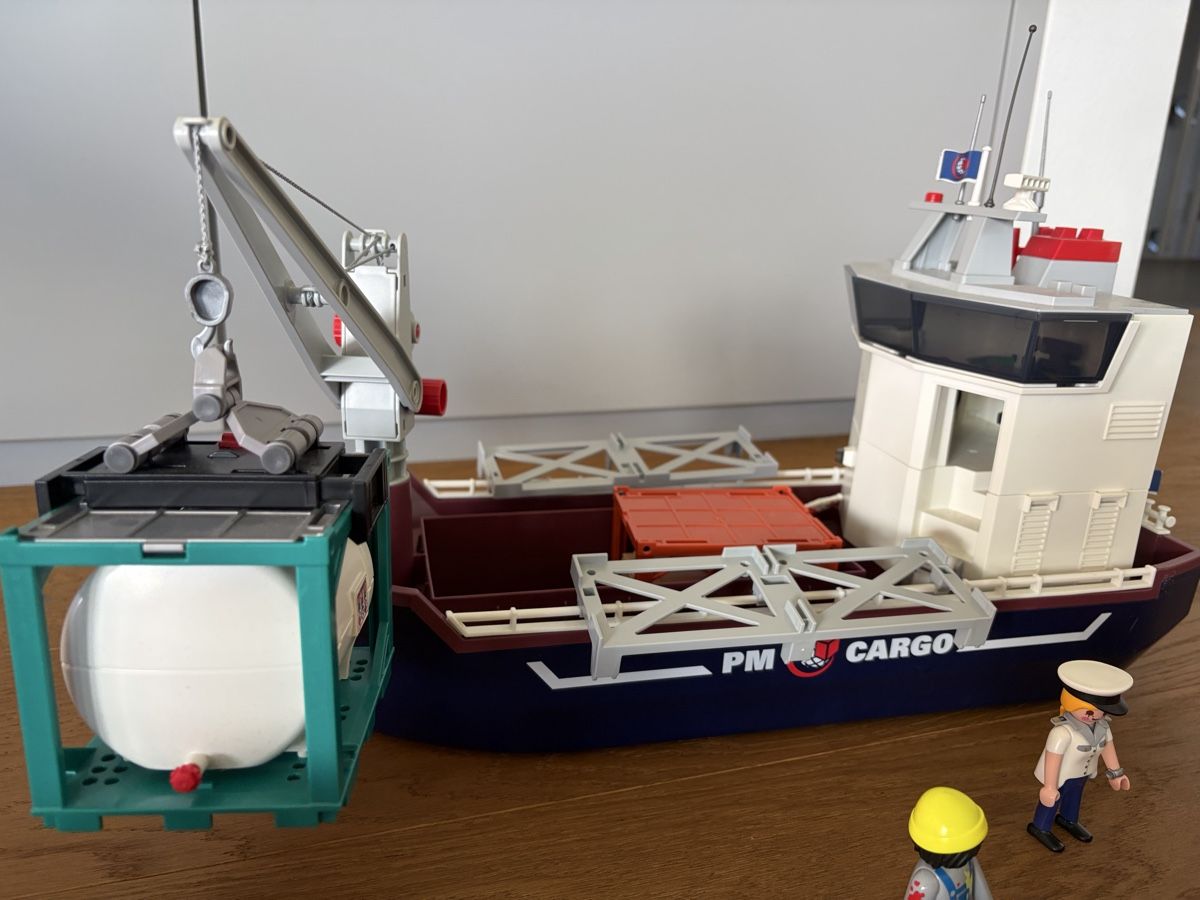Playmobil Spielzeuge: Playmobil Cargoschiff und Gabelstapler – Gebraucht aus Sarmenstorf von LioWe 2