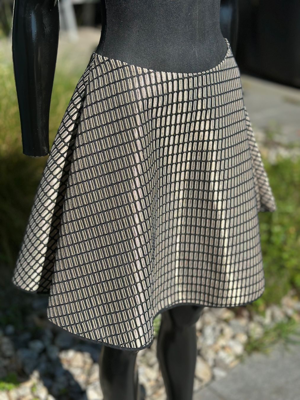 Gonne: Chiara Baschieri Rock Gr. 38 Elegant Top Zustand – Usato da Zufikon venduto da Modestil365 5