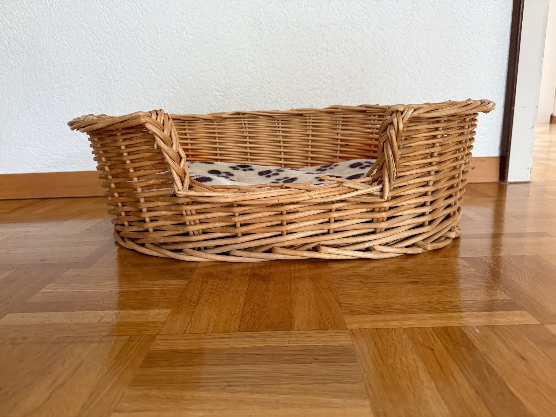 Tiragraffi: Katzenbaum und Korb – Usato da Ittigen venduto da 77miri 2