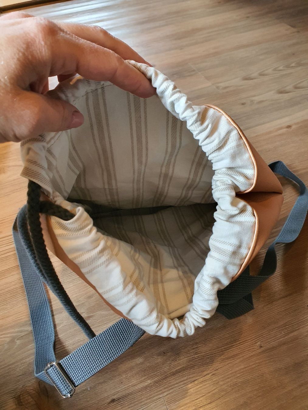 Rucksäcke: selbstgemachter kleiner Rucksack/Bag – Neu (gemäss Beschreibung) aus Flawil von minggeli83 4