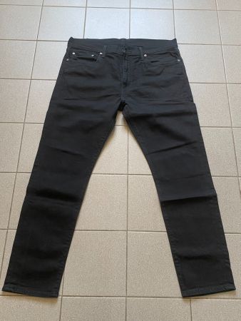 Levis 512 Jeanshose / W36 x L30 / Schwarz / Neuwertig!
