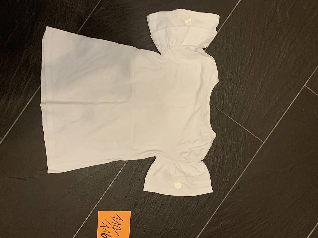 Camicette, T-shirt & Top: Oster/ Hasen Tshirt - Tunika GR 110/116 – Usato da Bättwil venduto da ulr_gtc9 3