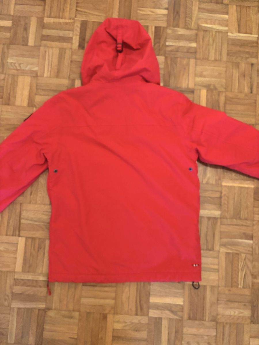 Napapijri Giacche: Veste Napapijri Rouge – Nuovo (secondo la descrizione) da Le Grand-Saconnex venduto da pat_9wgt 2