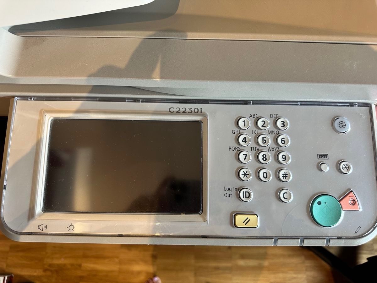 Canon Stampanti: Canon C2230i Farblaserdrucker inkl. Toner – Usato da Zürich venduto da Titano1 1