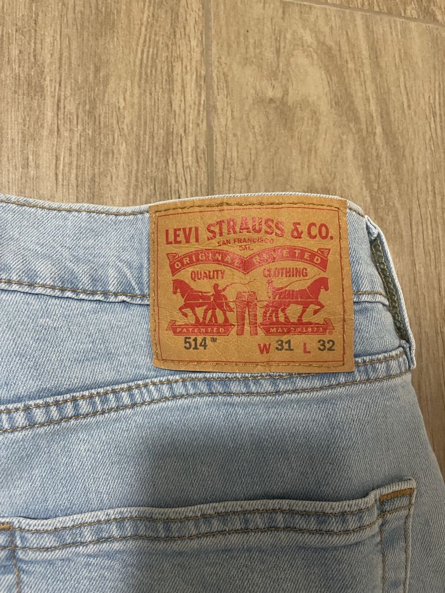 Levi's Jeans: Levi's 514 Straight Jeans – Nuovo (secondo la descrizione) da St. Gallen venduto da sgs_y5j7 2