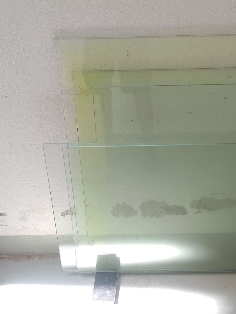 Bicchieri: Grosse 8mm Glasscheiben VSG, ESG, Vitrinenglas – Usato da Gerzensee venduto da cobo02 2