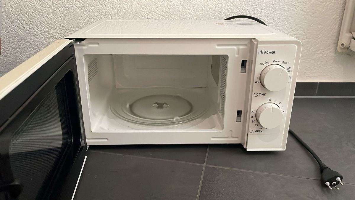 Durabase Elettrodomestici da cucina: Micro onde  – Usato da Biel/Bienne venduto da tam_ysd9 1