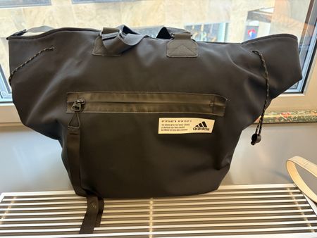 Stylish Adidas Tote Bag - Perfect for Summer Adventures!