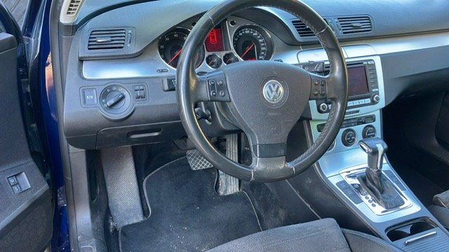VW Autos: VW Passat V. 3.2i 4M, Automat – Défectueux à Hunzenschwil par Gaggofisch 4
