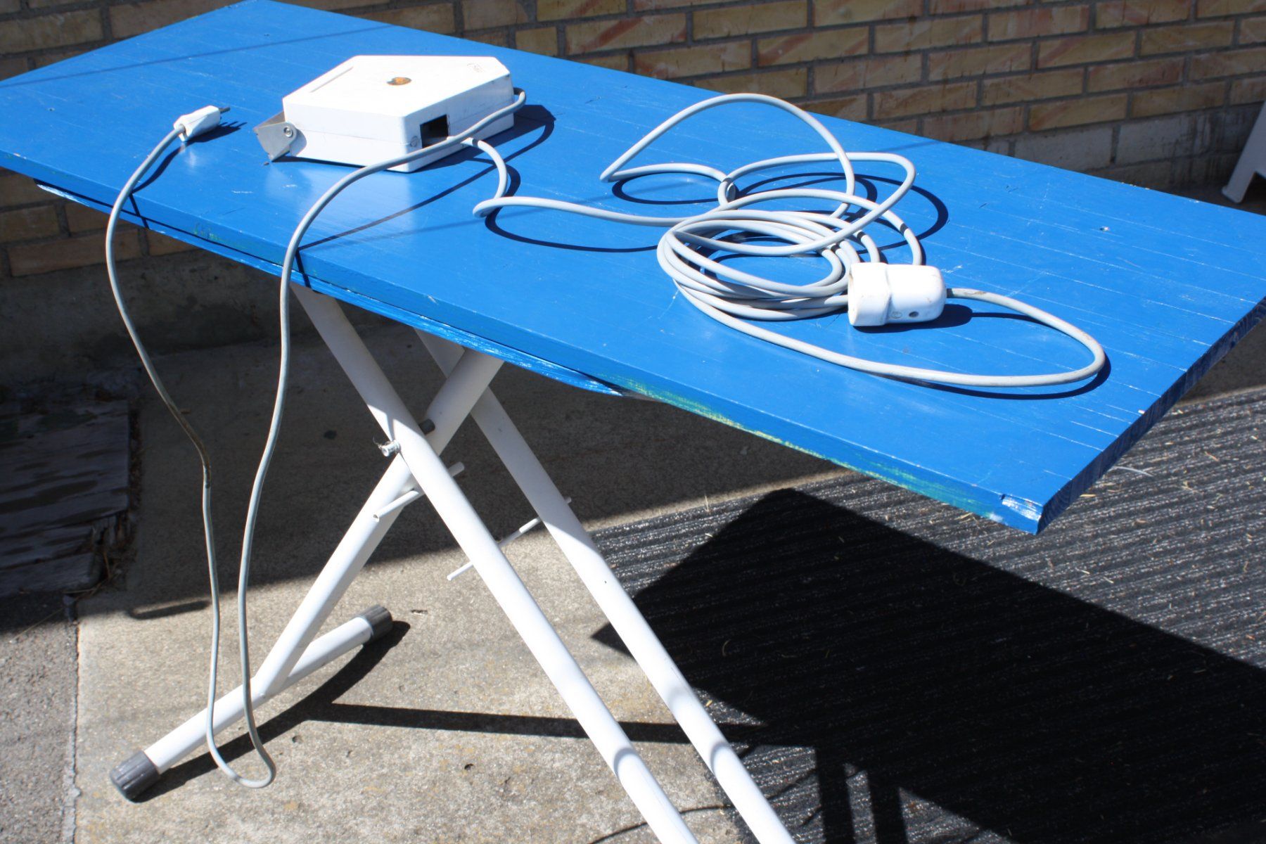 Cavi: VINTAGE KABELTROMMEL KABELAUFROLLAUTOMAT – Usato da Wauwil venduto da Pneuedy 2