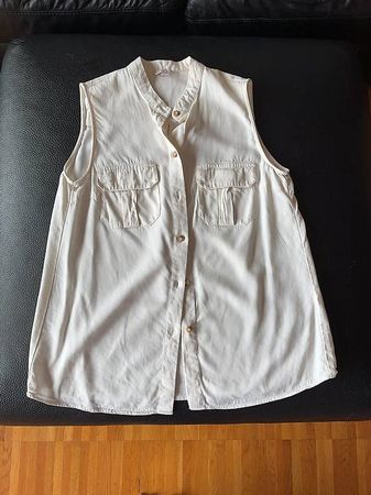 Sommerblusen und Tops