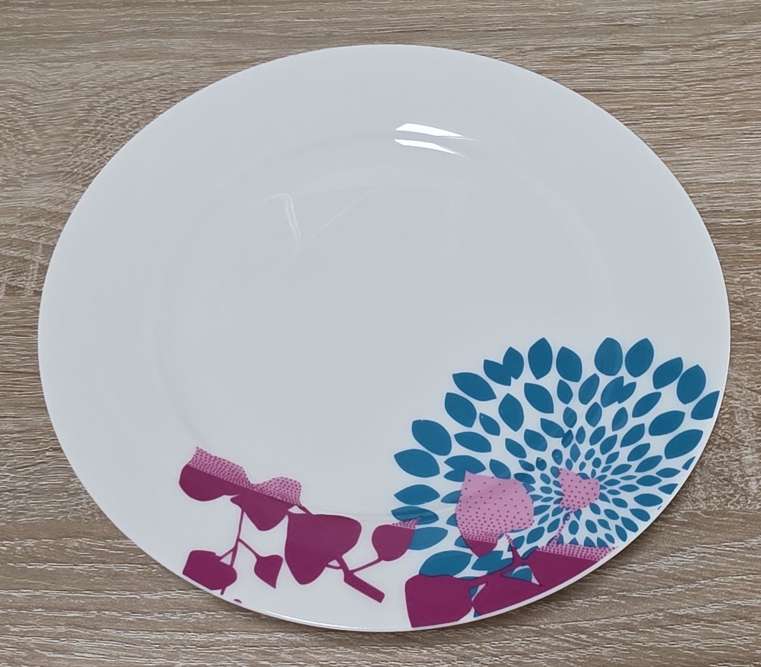 Piatti: Teller mit Blumenmuster – Usato da Steffisburg venduto da ang_7fcj 2
