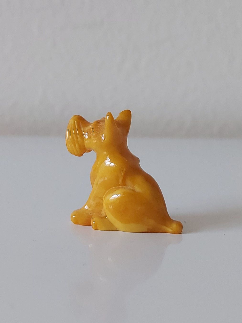 Statuette: Schnauzer  Hund  aus Bernstein  handgeschnitzt – Usato da Zürich venduto da Daniel517 3