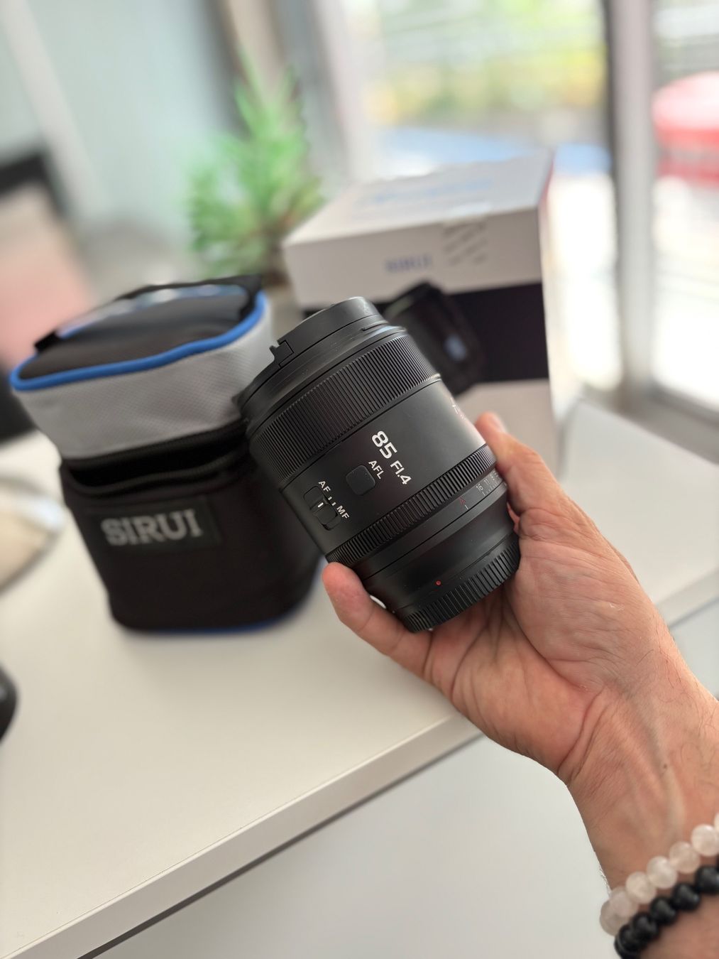 Sirui Objektive: Sirui Aurora AF 85mm 1.4 FF Sony E – Gebraucht aus Carouge GE von Benny_B 4
