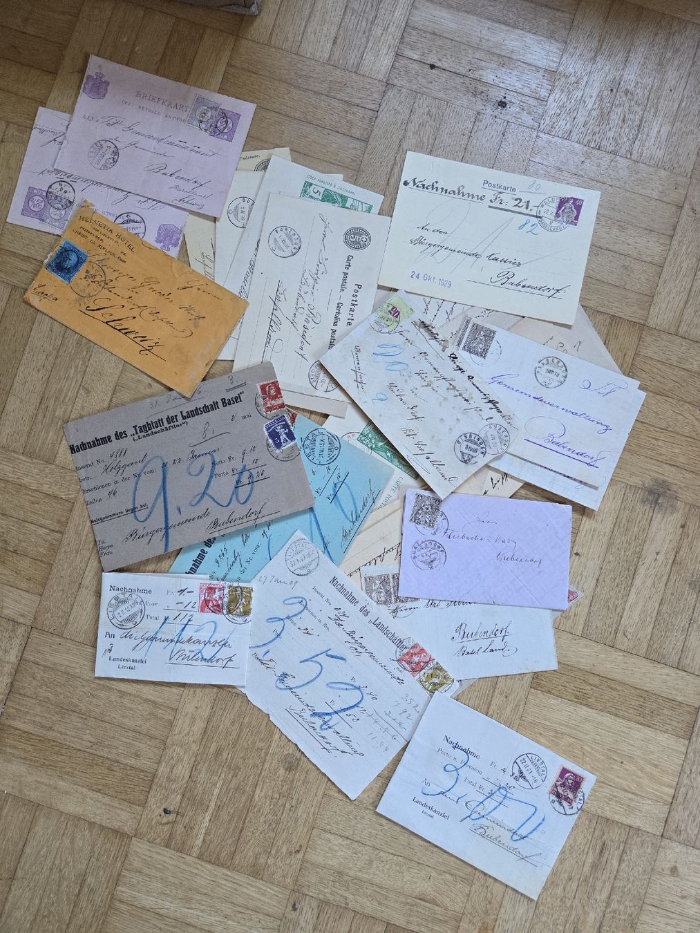 Tutti i francobolli: Riesige Briefmarkensammlung – Usato da Riehen venduto da str_2msn 2