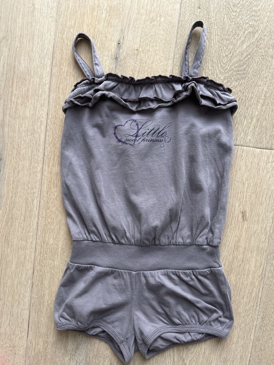 Benetton Kleiderpakete & -sets: Ensemble une pièce shorts 110 cm – Gebraucht aus Yens von Chriis 1