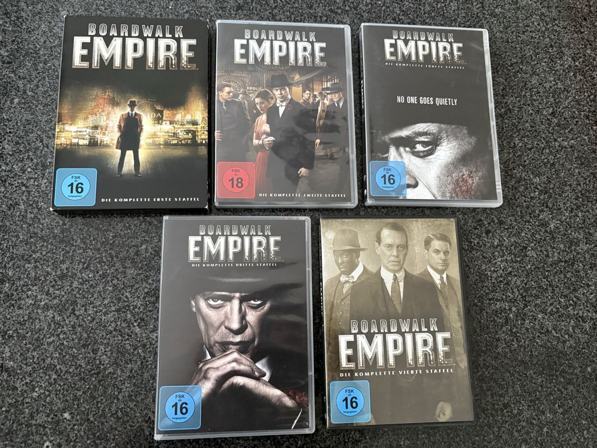 Tutti i DVDs: Bordealk Empire komplette Serie – Usato da Belpberg venduto da Ranukel